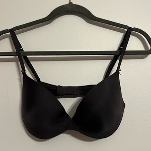 Victoria’s Secret Black Soft Plunge Bra